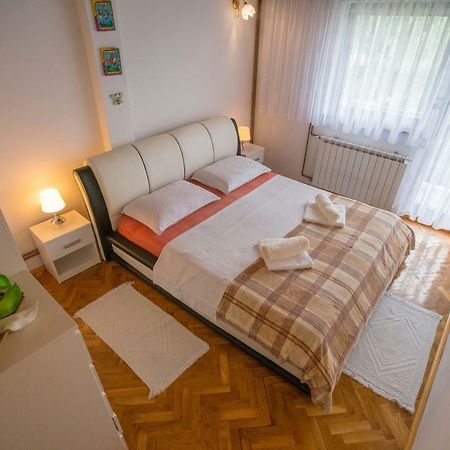 Apartman Ruzica Ogulin Eksteriør billede