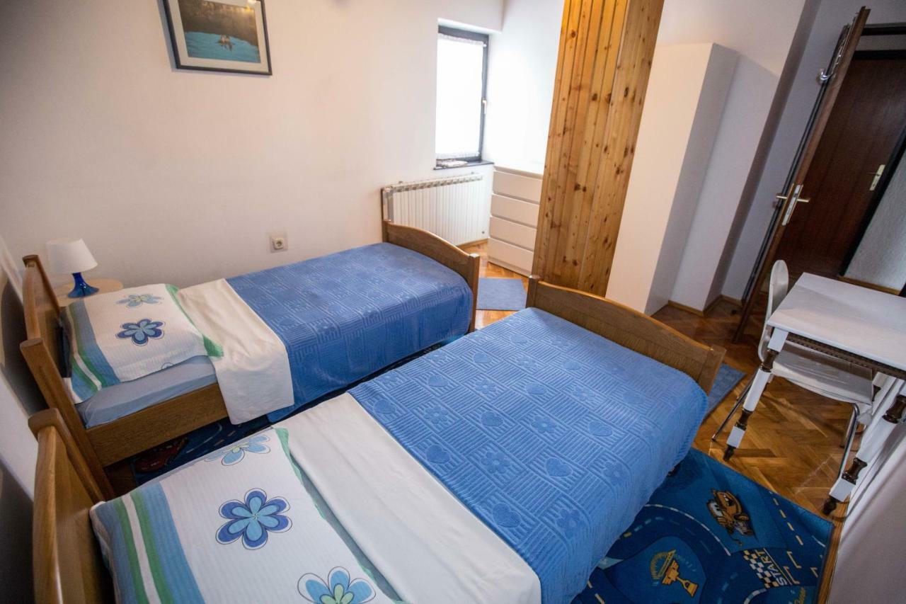 Apartman Ruzica Ogulin Eksteriør billede